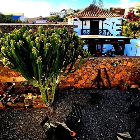 Isaitas Country house *